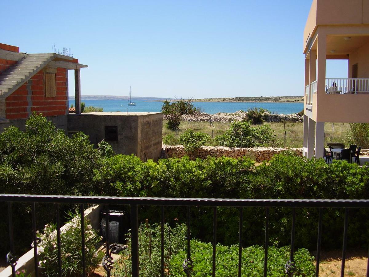 Water View Brand New Apartment, Short Stroll To Beach, Peaceful! Košljun Εξωτερικό φωτογραφία
