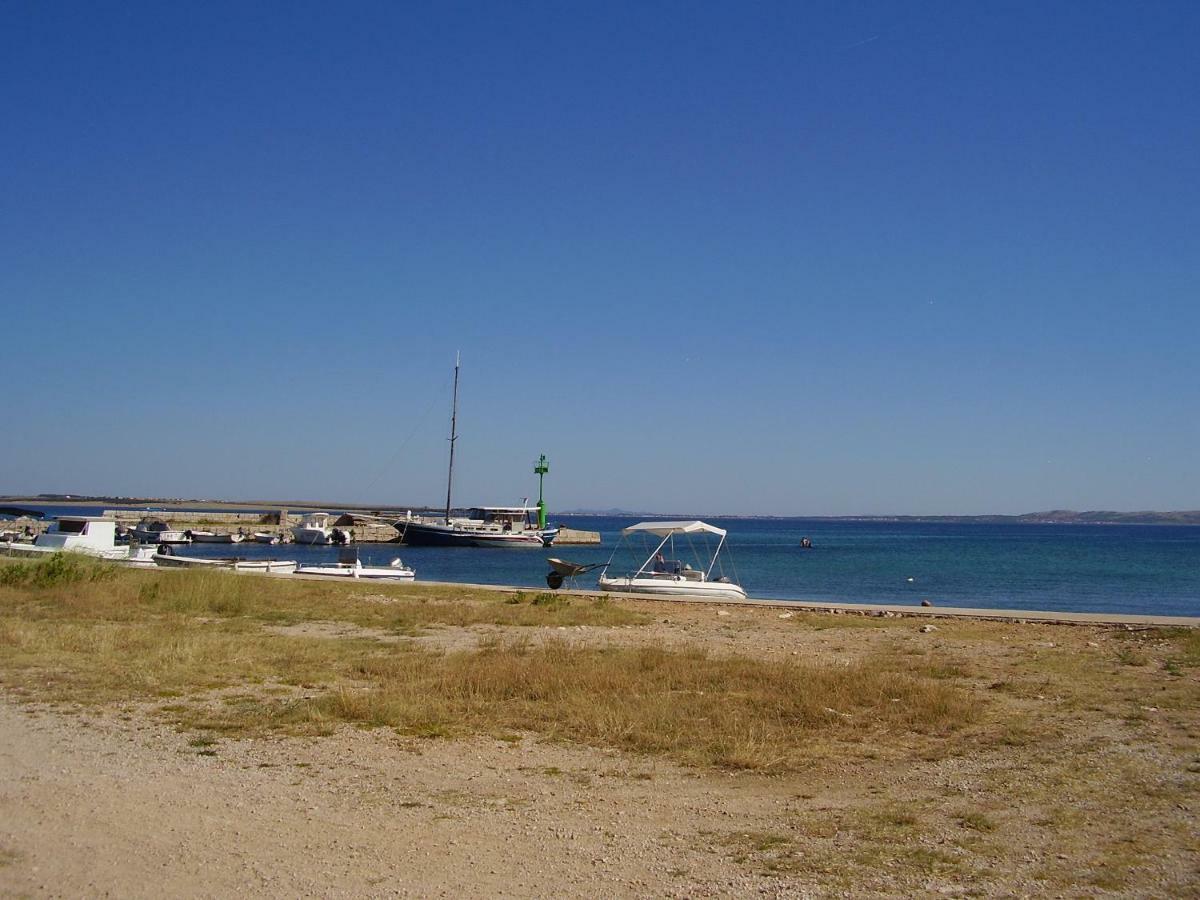 Water View Brand New Apartment, Short Stroll To Beach, Peaceful! Košljun Εξωτερικό φωτογραφία
