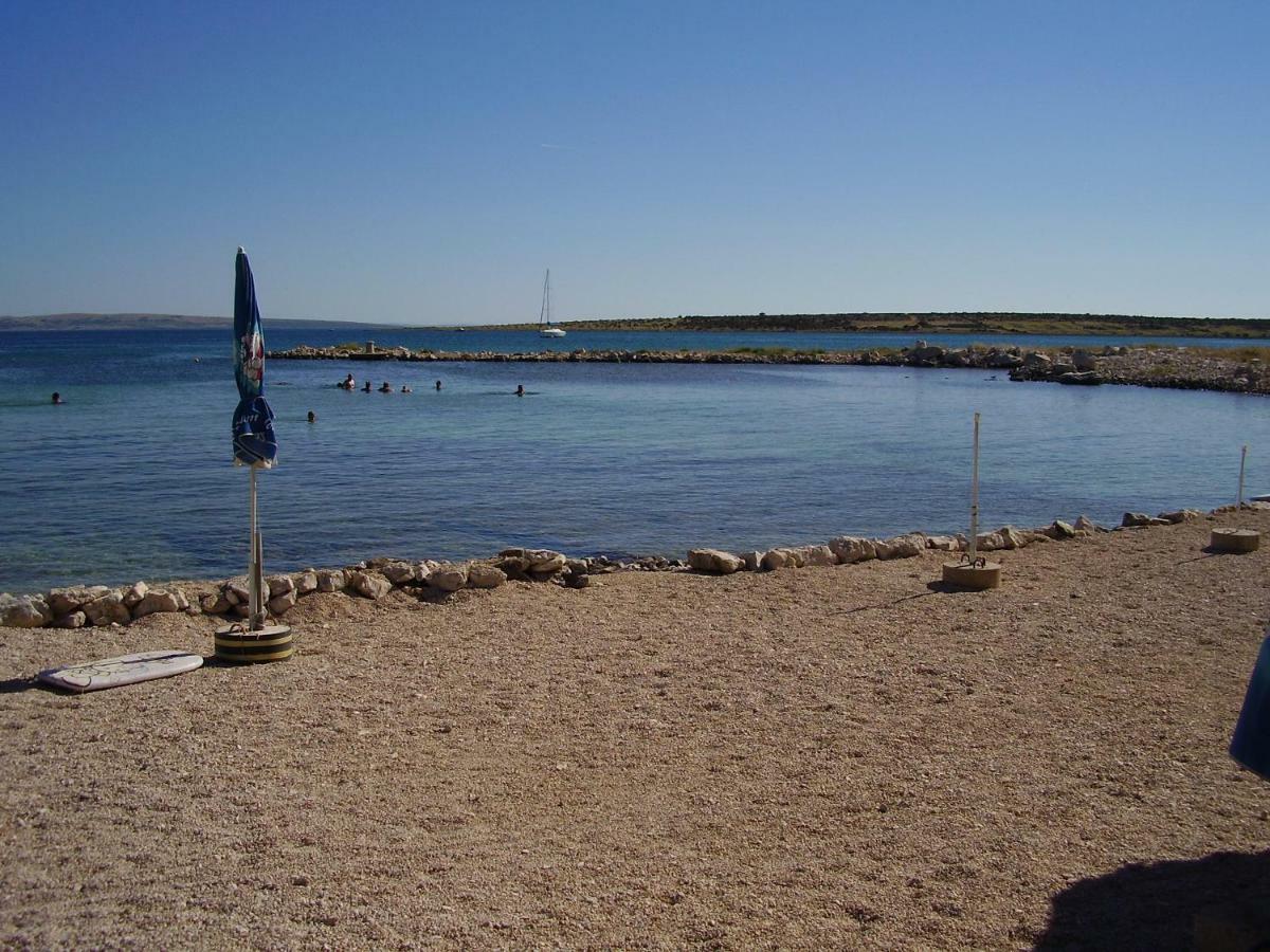 Water View Brand New Apartment, Short Stroll To Beach, Peaceful! Košljun Εξωτερικό φωτογραφία